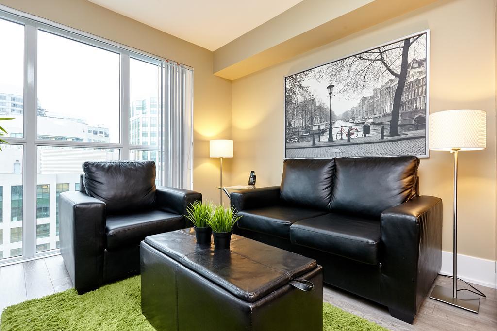 Atlas Suites - Cn Tower & Convention Centre Торонто Екстер'єр фото